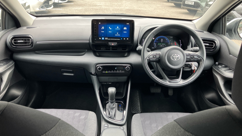 Toyota Yaris 1.5 Hybrid Design 5dr CVT Hybrid Hatchback